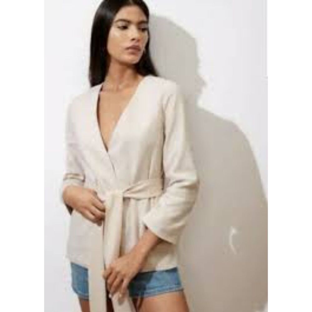 Banana Republic beige linen tie-waist wrap blazer